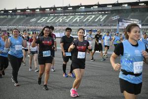 BIB: 
                            <button type="button" onclick="openModal(10466053)" class="btn btn-primary btn-sm float-right btn-popup" data-toggle="modal" data-target=".modal-high-quality">
                        <i class="fas fa-shopping-cart"></i> Add to Cart
                    </button>
                                            <button type="button" onclick="isThisMe(10466053, true)" class="btn btn-success btn-sm float-right btn-popup btn-isme hidden" data-toggle="tooltip" data-placement="bottom" title="นี่คือรูปของคุณใช่ไหม คลิกที่นี่เพื่อเอาเข้าอัลบั้ม">
                        <i class="fas fa-plus"></i> Add to album
                    </button>
                    <button type="button" onclick="isThisMe(10466053, false)" class="btn btn-warning btn-sm float-right btn-popup btn-isnotme hidden">
                        <i class="fas fa-ban"></i> Remove from album
                    </button>